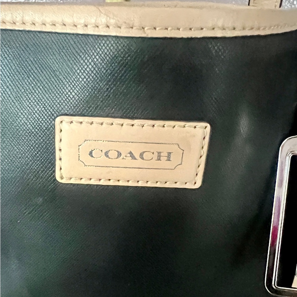 COACH  Leather Tote F24841 - Picture 6 of 9